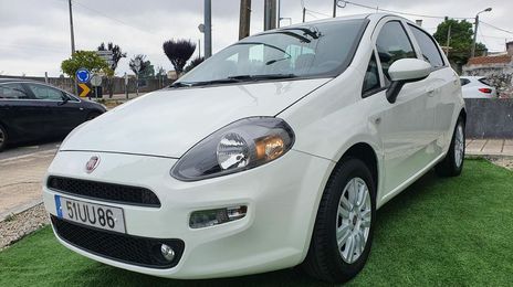 Fiat Punto • 2018 • 33,000 km