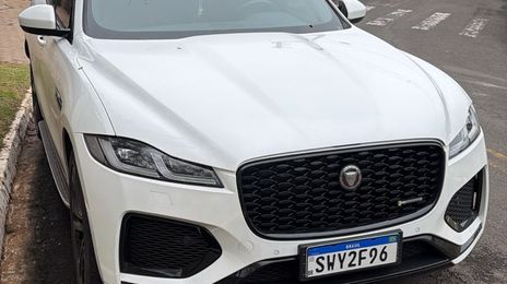 Jaguar F-Pace • 2023 • 17,000 km