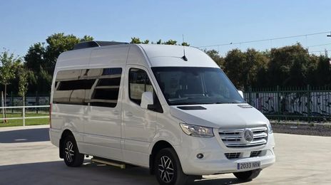 Mercedes-Benz Sprinter • 2023 • 163,000 km