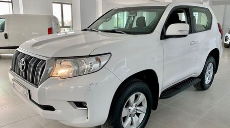 Toyota Land Cruiser • 2018 • 171,000 km