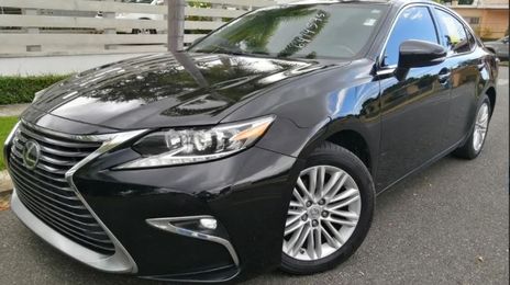 Lexus ES 350 • 2017 • 100,000 km