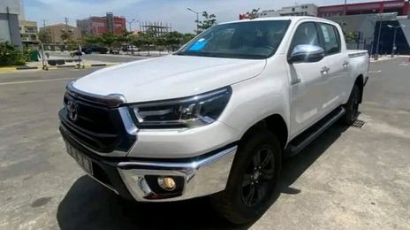 Toyota Hilux • 2020 • 40 km
