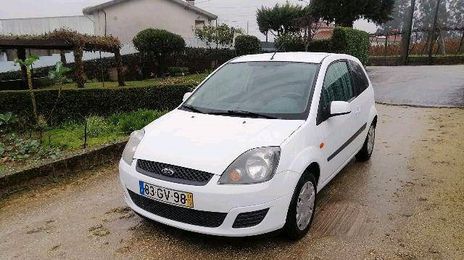 Ford Fiesta • 2009 • 180,000 km