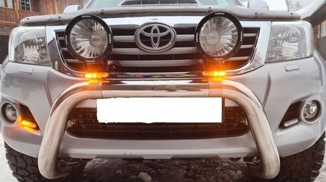 Toyota Hilux • 2016 • 107,000 km