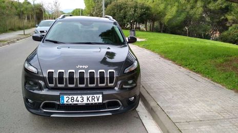 Jeep Cherokee • 2015 • 171,000 km