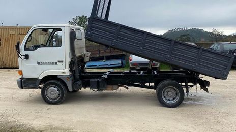 Nissan Cabstar E - T • 1999 • 120,000 km