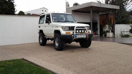 Toyota Land Cruiser • 1994 • 130,000 km