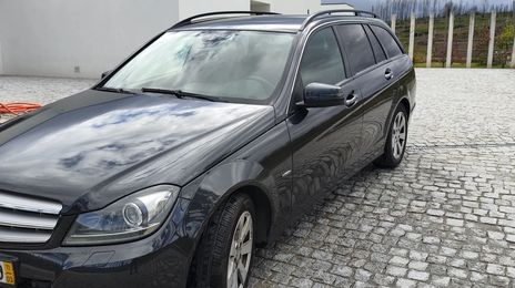 Mercedes-Benz C-Class • 2011 • 277,000 km