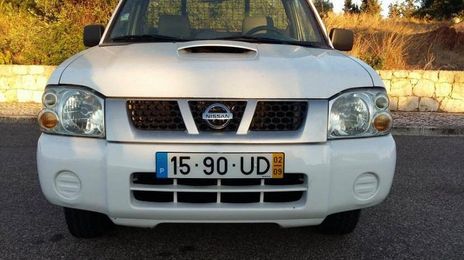 Nissan Navara • 2003 • 200,000 km