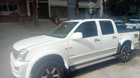 Chevrolet Luv • 2006 • 169,000 km