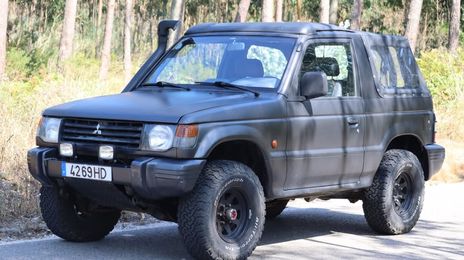 Mitsubishi Pajero • 1992 • 120,000 km
