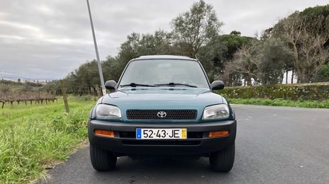 Toyota RAV4 • 1997 • 224,734 km