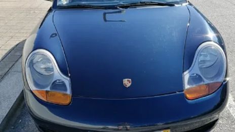 Porsche Boxster • 1998 • 186,000 km