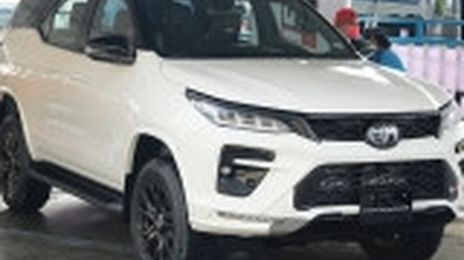Toyota Fortuner • 2021 • 10,250 km