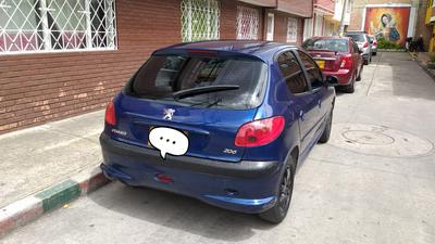 Peugeot 206 • 2005 • 210,530 km