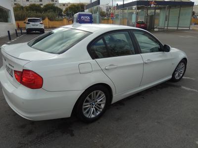 BMW Rad 3 • 2009 • 170,000 km