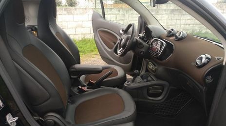 Smart Fortwo cabrio • 2018 • 35,680 km