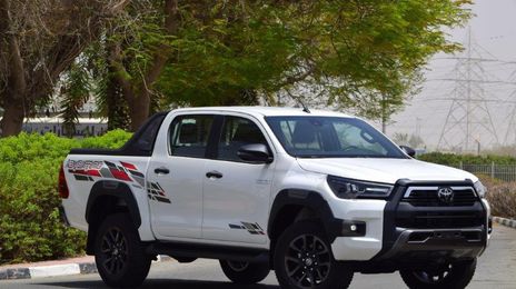 Toyota Hilux • 2023 • 42,000 km