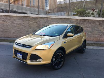 Ford Escape • 2014 • 98,000 km