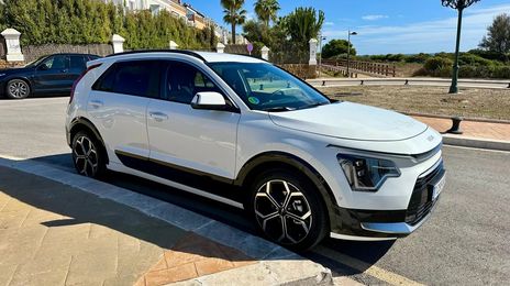 Kia Niro Plug-In Hybrid • 2024 • 11,000 km