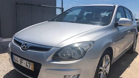 Hyundai i30 • 2009 • 110,000 km