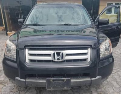Honda Pilot • 2008 • 1,320 km