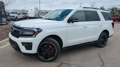 Ford Expedition • 2024 • 25,001 km
