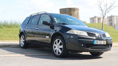 Renault Mégane • 2006 • 120,000 km