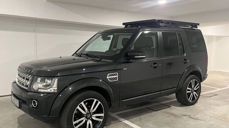 Land Rover Discovery • 2015 • 199,000 km