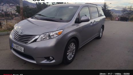 Toyota Sienna • 2015 • 120,000 km