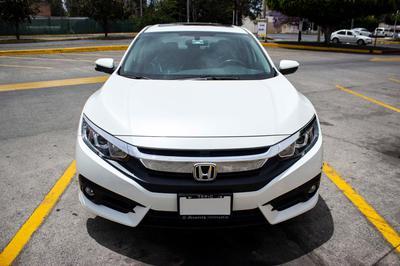 Honda Civic • 2016 • 48,000 km