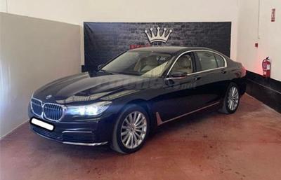 BMW 7 • 2018 • 120,000 km