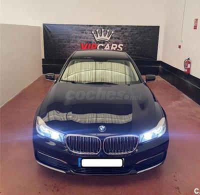 BMW 7 • 2018 • 120,000 km
