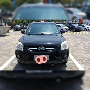 Kia Sportage • 2013 • 240,000 km