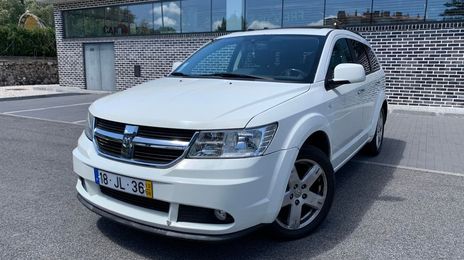 Dodge Journey • 2010 • 274,000 km