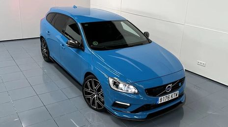 Volvo V60 • 2019 • 38,700 km