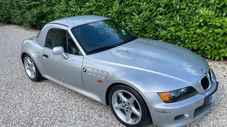 BMW Z3 • 1999 • 84,533 km