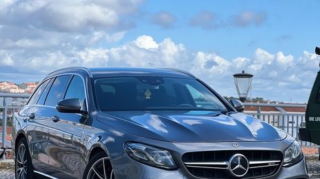 Mercedes-Benz E-Class • 2016 • 245,000 km