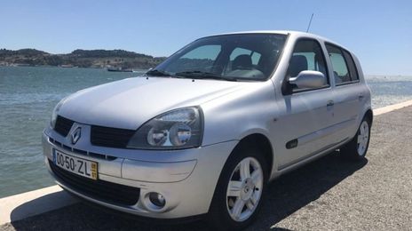 Renault Clio • 2005 • 130,000 km