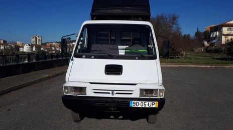 Renault Captur • 1994 • 221,000 km