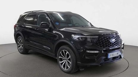Ford Explorer • 2021 • 100,200 km