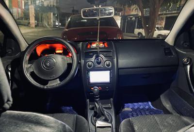 Renault Megane II • 2004 • 225 km