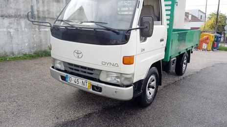 Toyota Dyna • 1999 • 300,000 km