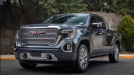 GMC Sierra 2500 • 2020 • 50,000 km