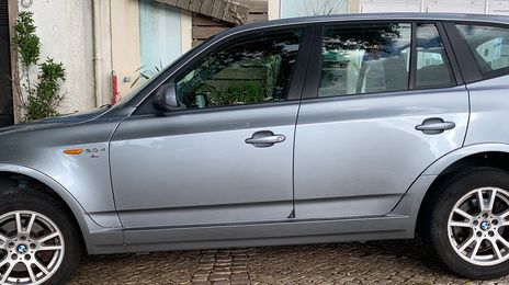 BMW X3 • 2005 • 340,000 km