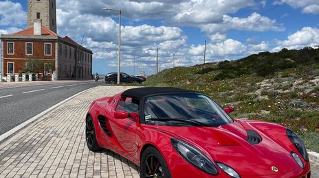 Lotus Elise • 2004 • 108,000 km
