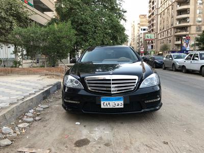 Mercedes-Benz S • 2009 • 145,000 km