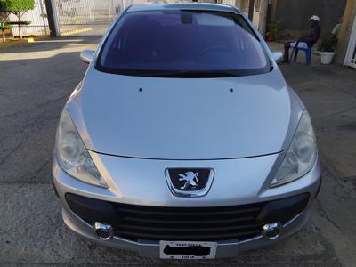 Peugeot 307 • 2008 • 83,000 km