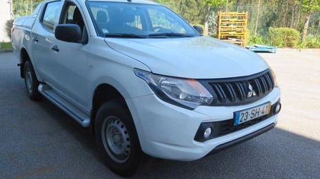 Mitsubishi L200 • 2016 • 90,000 km