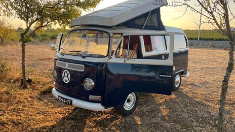 Volkswagen T5 Caravelle • 1971 • 64,000 km